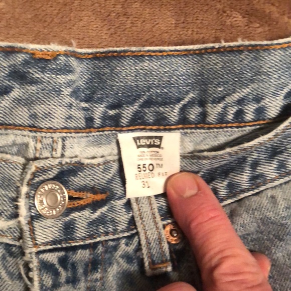 Vintage 550 Levi’s (1994 & 2001) red tag Jean Shorts (lot of 2) | waist 31 - Picture 7 of 17
